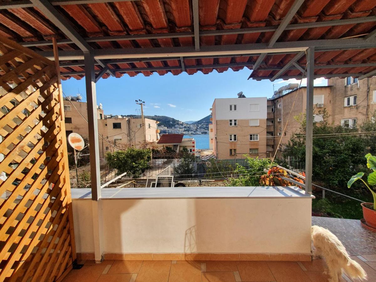 Loi Apartment Sarandë Exterior foto