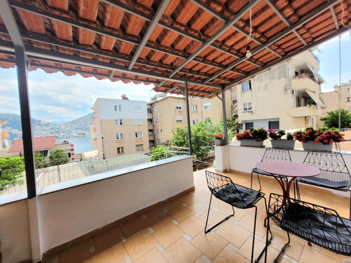 Loi Apartment Sarandë Exterior foto