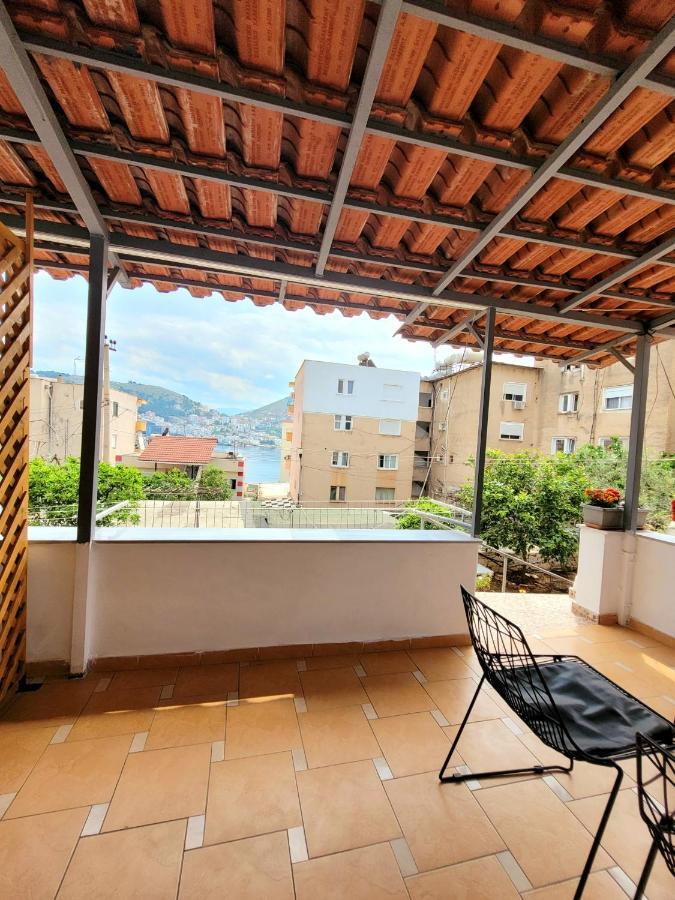 Loi Apartment Sarandë Exterior foto